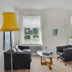 6 Bedroom Gorgeous In