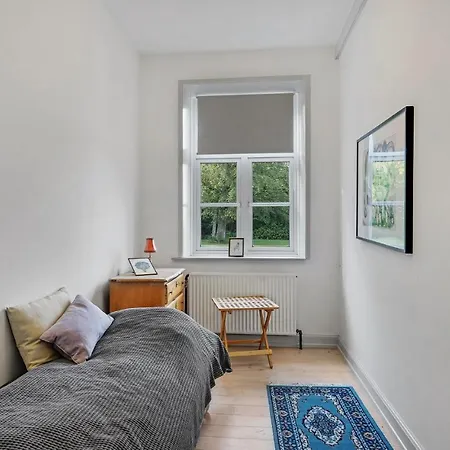 Feriehus 6 Bedroom Gorgeous In