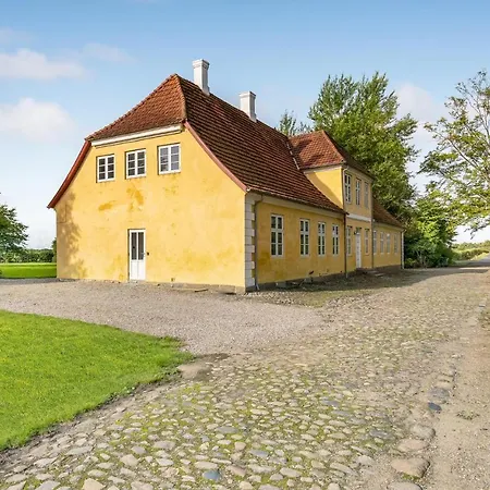 Ferienhaus 6 Bedroom Gorgeous In